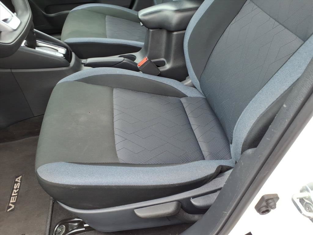 Used 2024 Nissan Versa SV FWD image 23