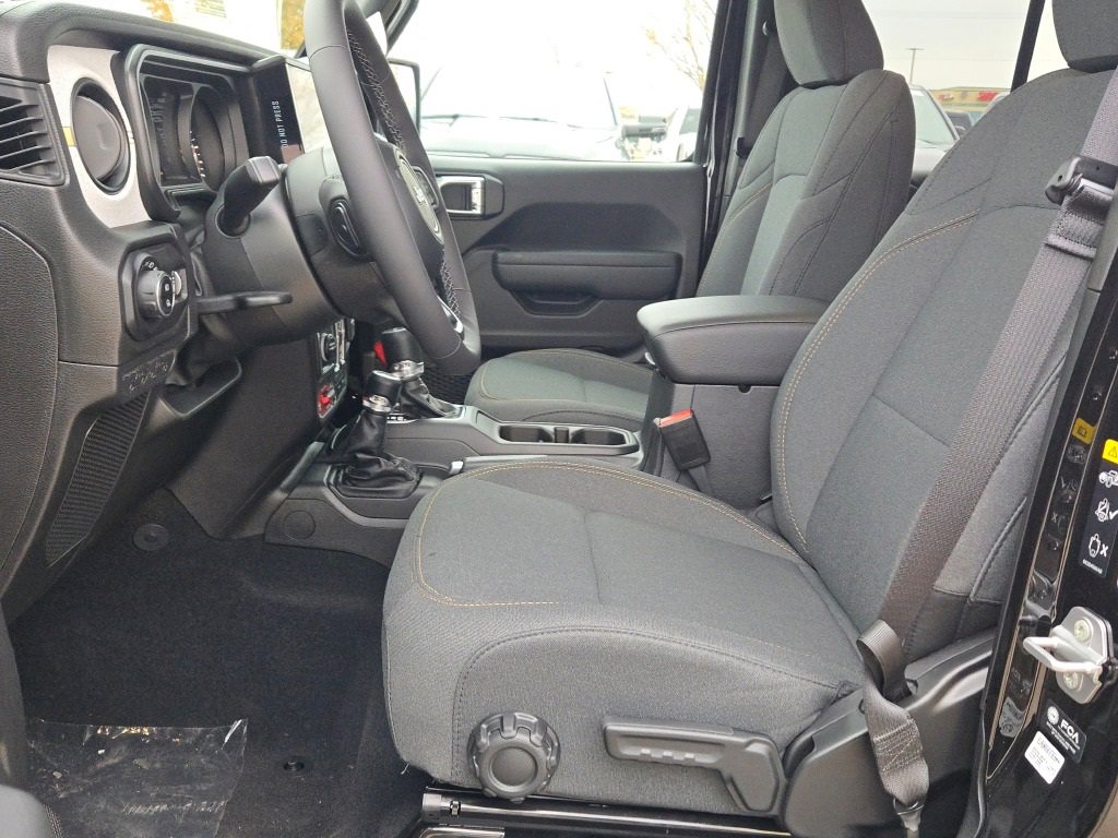 New 2026 Jeep Gladiator Willys image 24