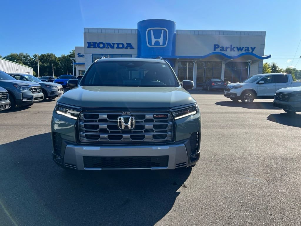 New 2026 Honda Pilot TrailSport image 8