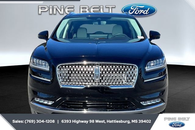 Used 2022 Lincoln Nautilus Black Label w/ Class II Trailer Tow Package image 3