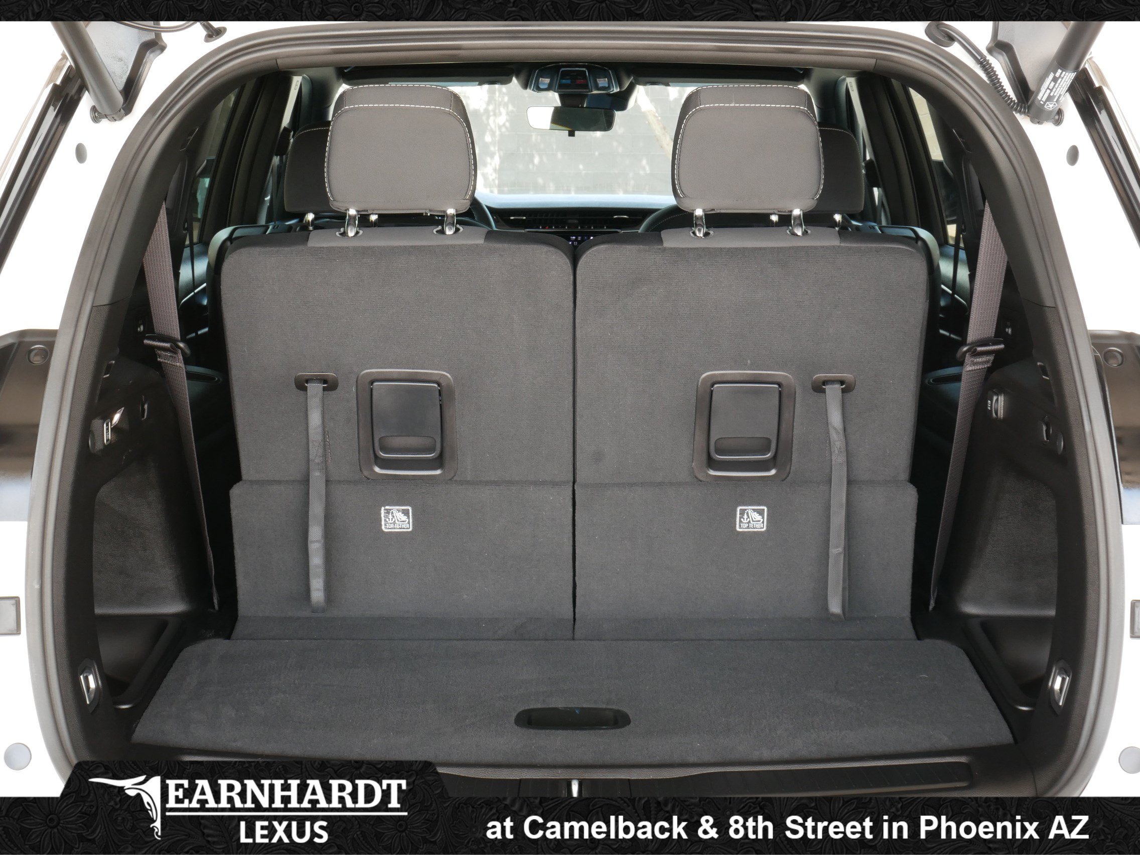 Used 2025 Jeep Grand Cherokee L Laredo RWD image 29