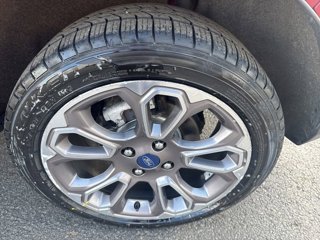Used 2020 Ford EcoSport Titanium AWD/4WD image 48