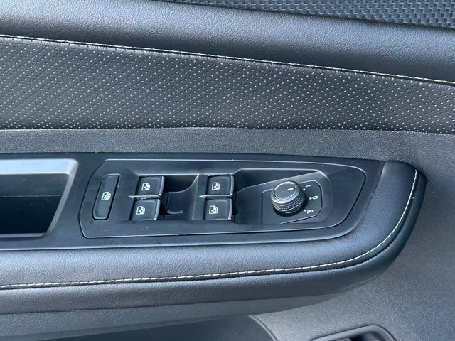 New 2026 Volkswagen Atlas Cross Sport SEL R-Line AWD/4WD image 23