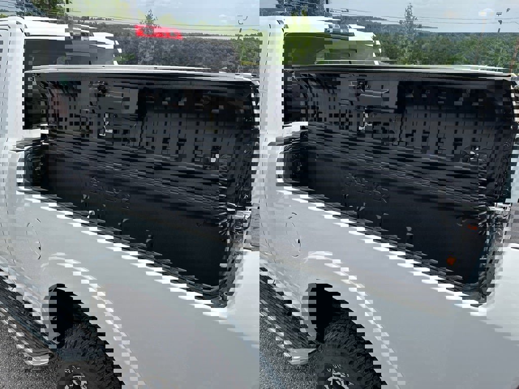 New 2025 RAM 2500 Limited image 13