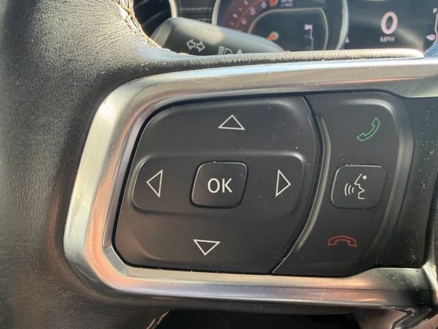 Used 2019 Jeep Wrangler Unlimited Sahara w/ LED Lighting Group AWD/4WD image 31