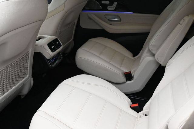 Used 2026 Mercedes-Benz GLS 450 4MATIC image 19