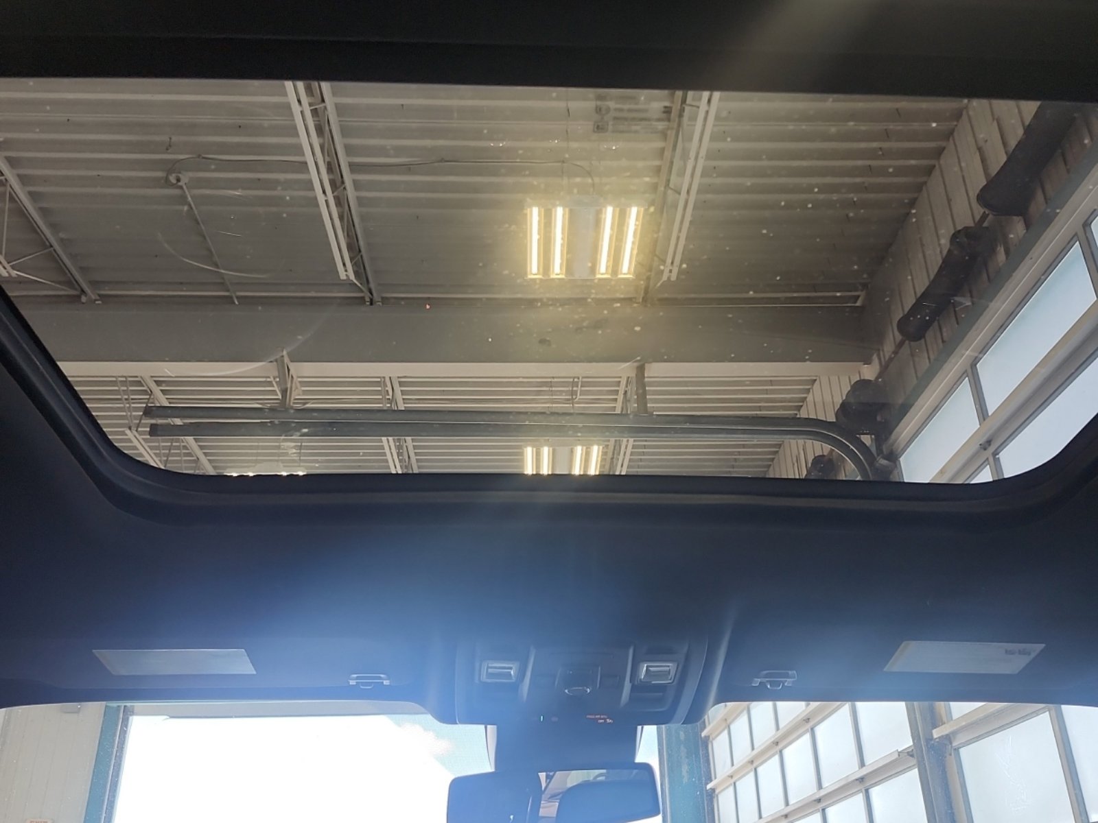 Used 2024 GMC Yukon Denali w/ Max Trailering Package AWD/4WD image 5