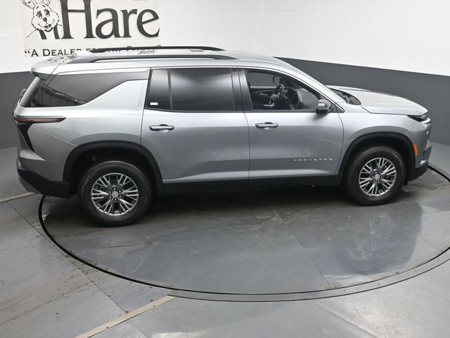 New 2026 Chevrolet Traverse LT w/ Driver Confidence Package FWD image 18