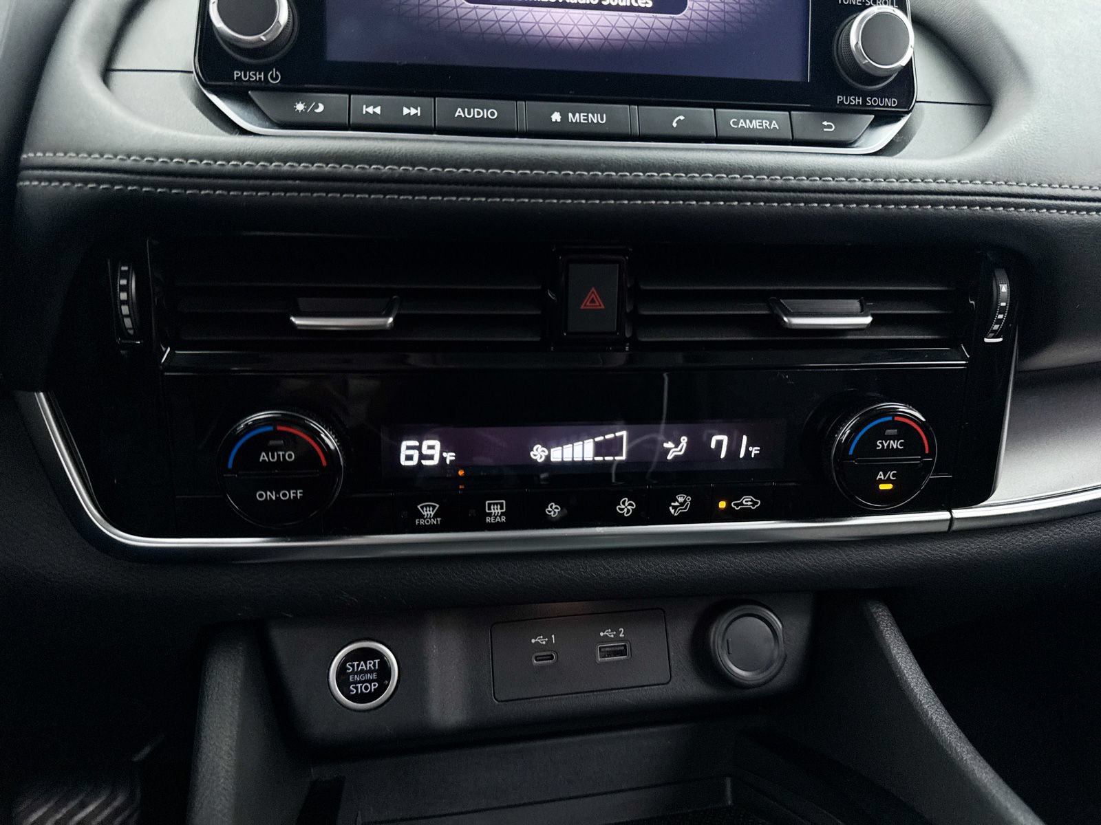 Used 2022 Nissan Rogue SV FWD image 23