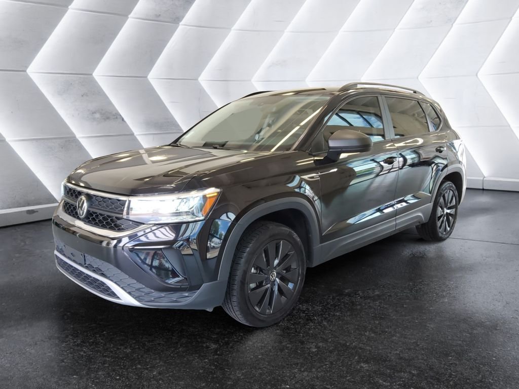 Used 2023 Volkswagen Taos S FWD image 3