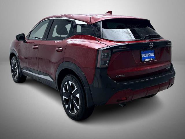 Certified 2025 Nissan Kicks SV image 7