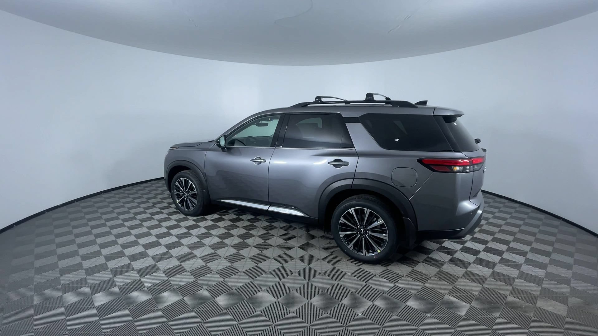 New 2026 Nissan Pathfinder Platinum w/ Cargo Package AWD/4WD image 6