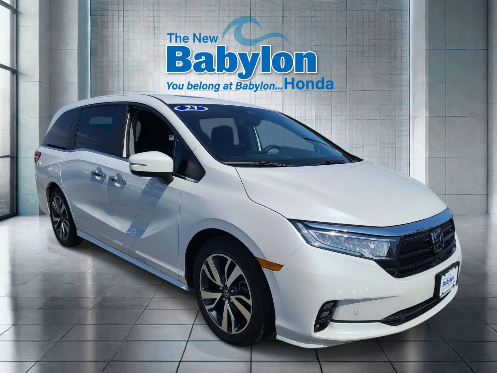 Used 2023 Honda Odyssey Touring image 6