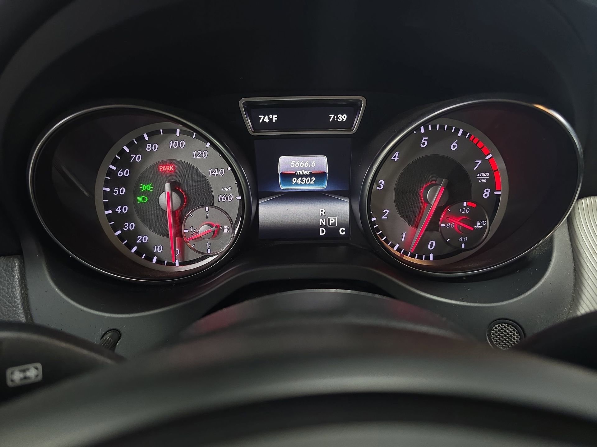 Certified 2016 Mercedes-Benz GLA 250 4MATIC image 19