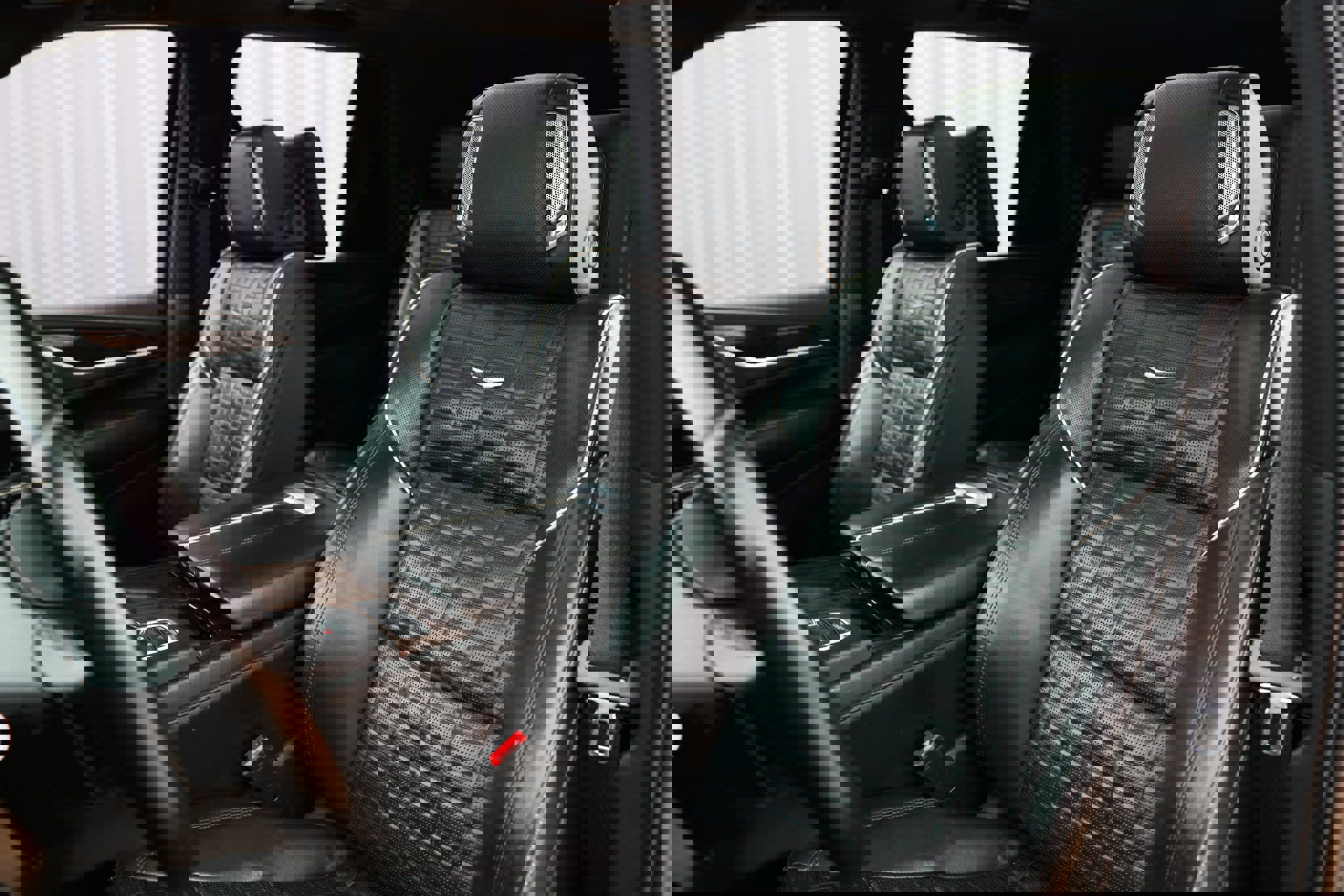 Used 2021 Cadillac Escalade Sport Platinum image 10