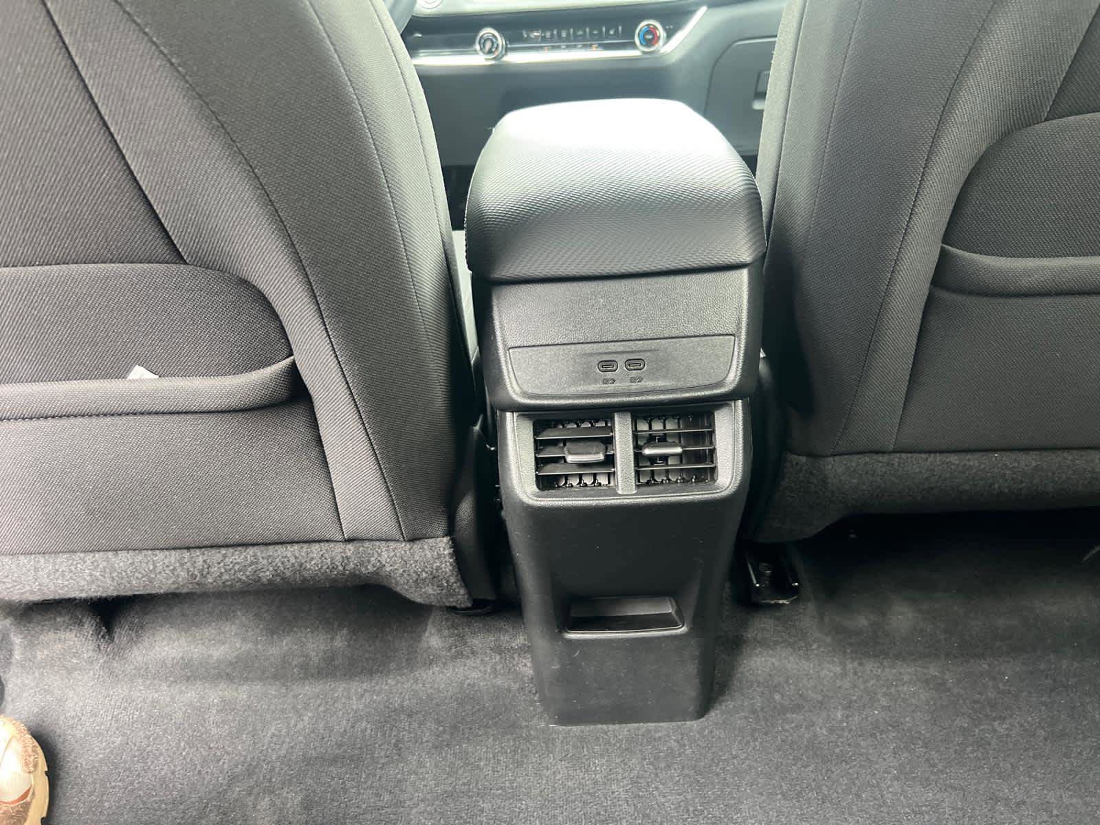 Certified 2025 Chevrolet Equinox LT w/ Safety and Technology Package AWD/4WD image 33