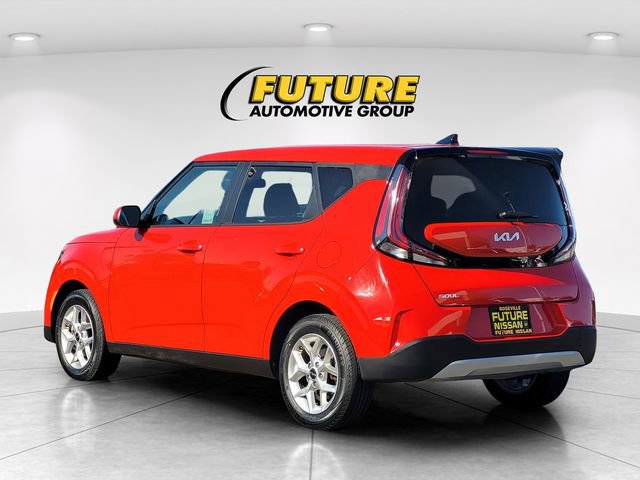 Used 2024 Kia Soul LX w/ Option Group 015 image 7