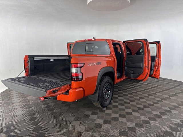 New 2026 Nissan Frontier PRO-4X w/ Pro-4x Convenience Package image 12