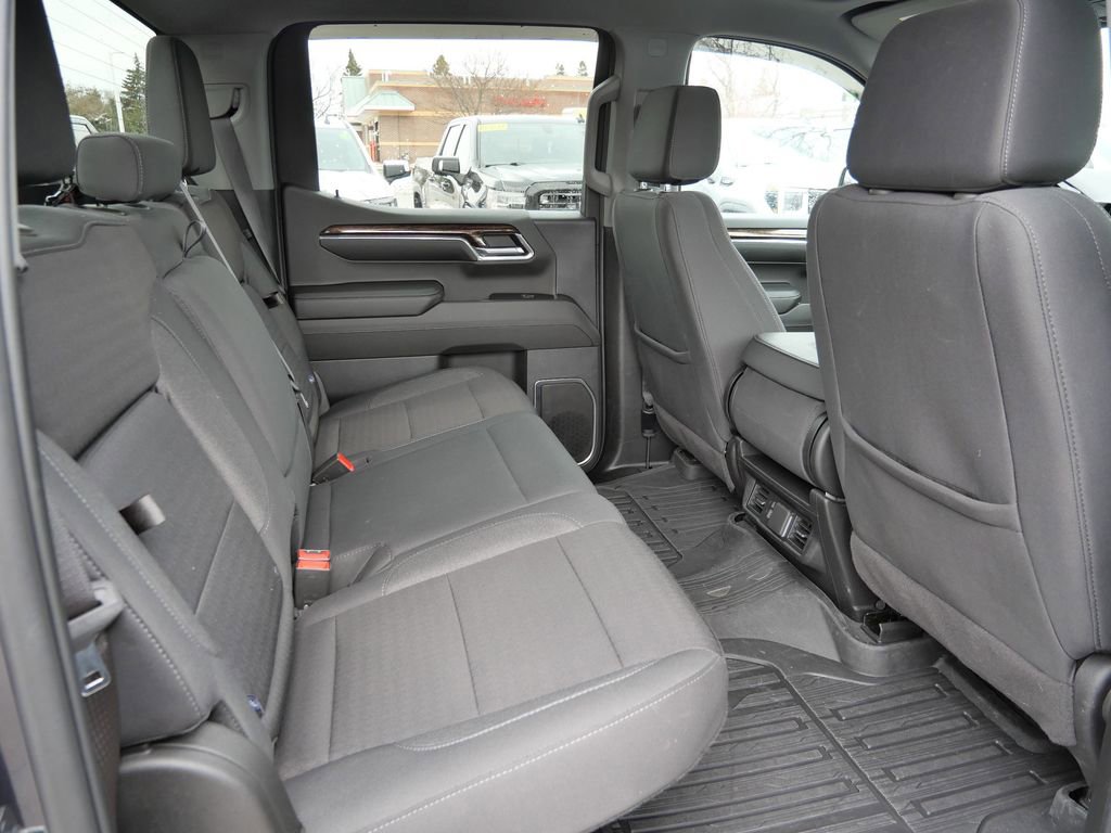 Used 2024 GMC Sierra 1500 Elevation image 18