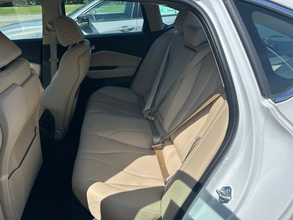 New 2025 Acura TLX w/ Technology Package image 14