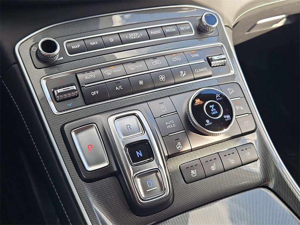 Used 2022 Hyundai Santa Fe Limited w/ Cargo Package image 25