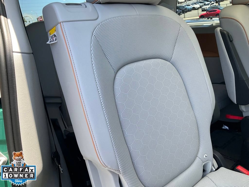 Used 2025 Volkswagen ID. Buzz 1st Edition AWD/4WD image 57