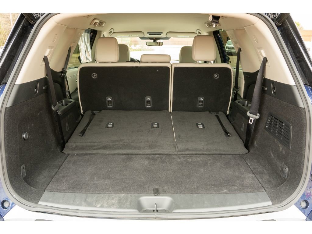 Used 2024 Nissan Pathfinder SL image 16