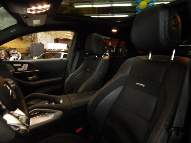 Used 2023 Mercedes-Benz GLE 53 AMG AMG GLE 53 AWD image 19