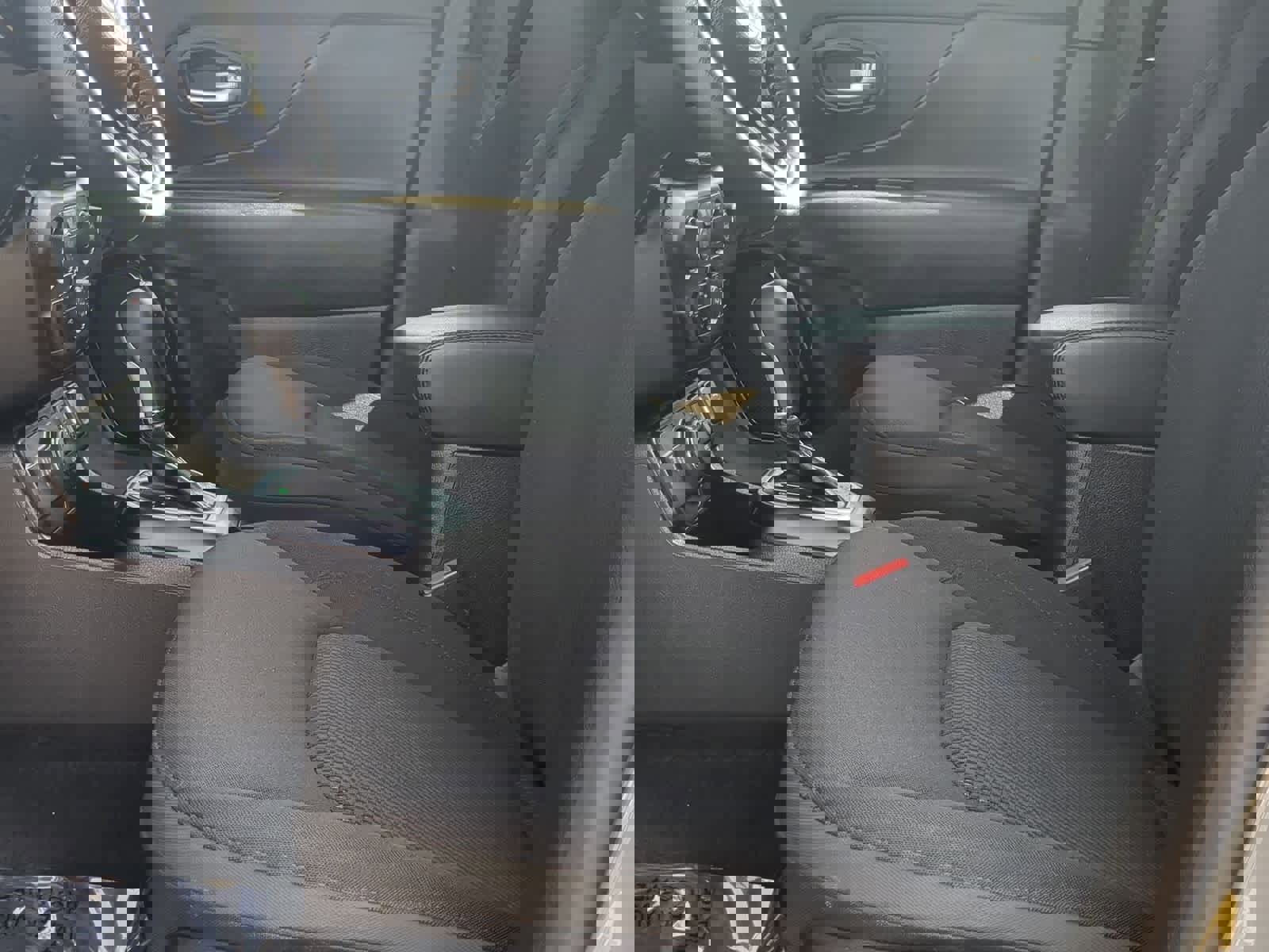 Used 2020 Jeep Renegade Altitude image 17