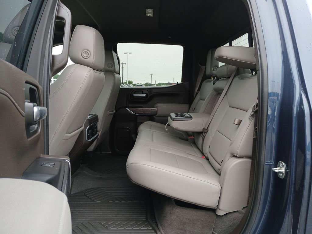 Used 2021 Chevrolet Silverado 1500 LTZ w/ Technology Package AWD/4WD image 26