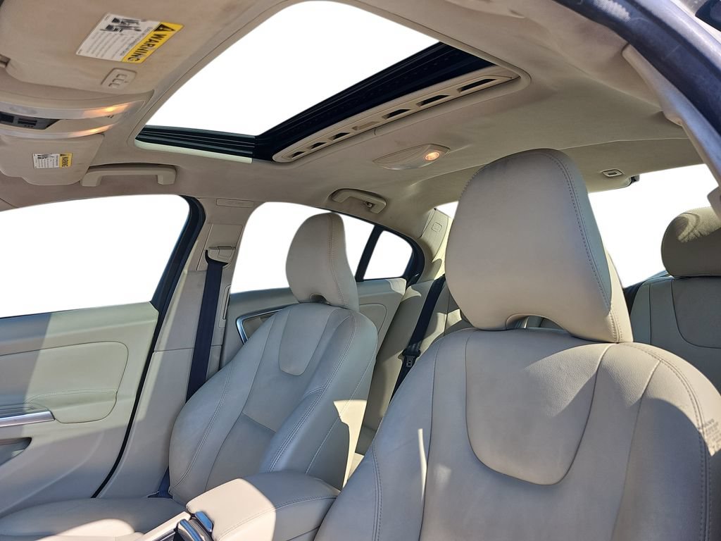 Used 2016 Volvo S60 T5 Premier w/ Convenience Package FWD image 29