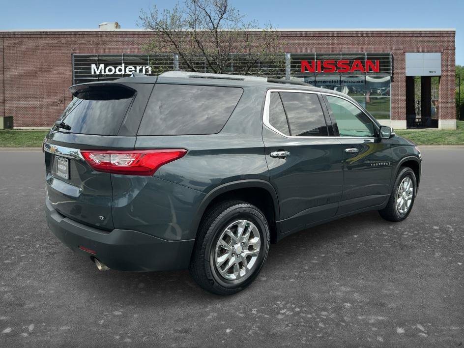Used 2018 Chevrolet Traverse LT FWD image 4