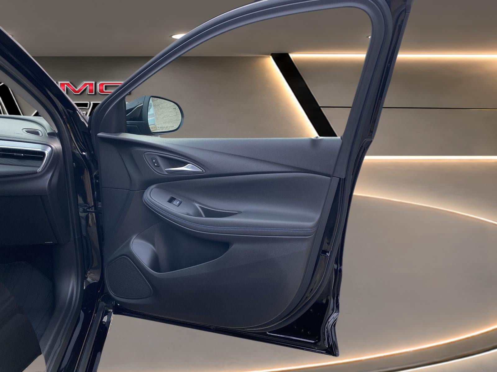 Certified 2026 Buick Encore GX Sport Touring w/ Advanced Technology Package AWD/4WD image 36