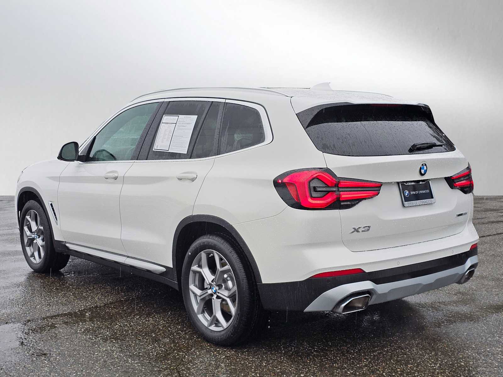 Used 2024 BMW X3 xDrive30i image 5