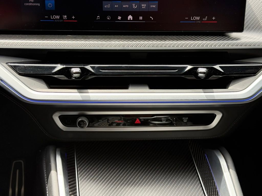 Used 2025 BMW XM image 15