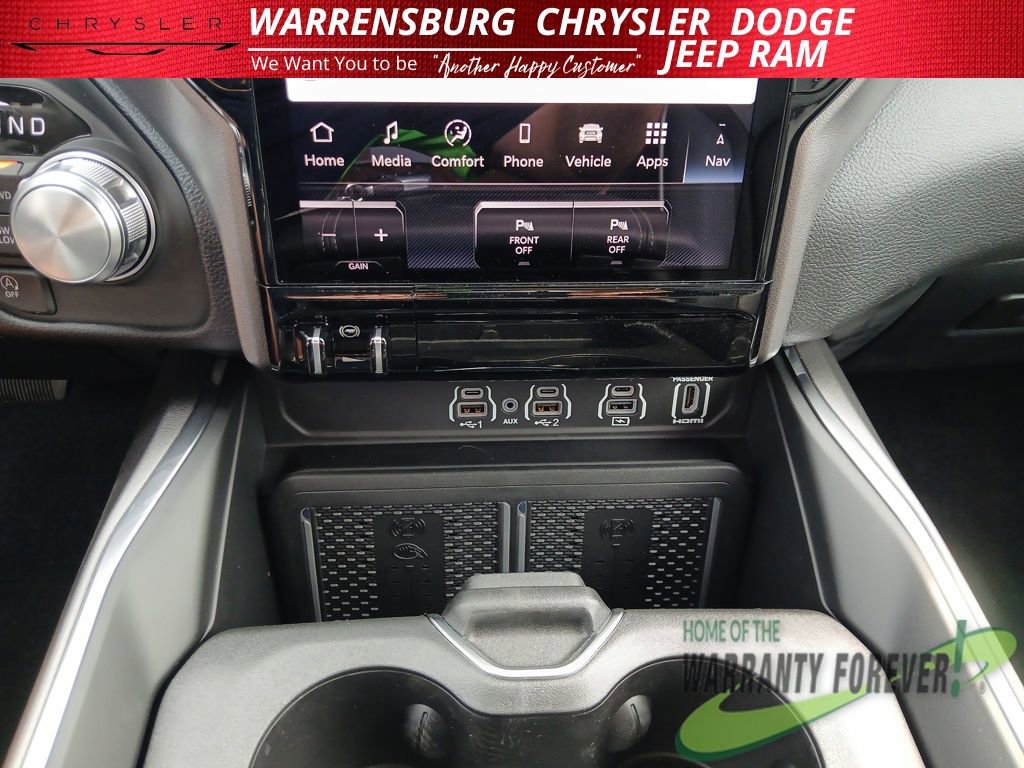 New 2026 RAM 1500 Laramie AWD/4WD image 21