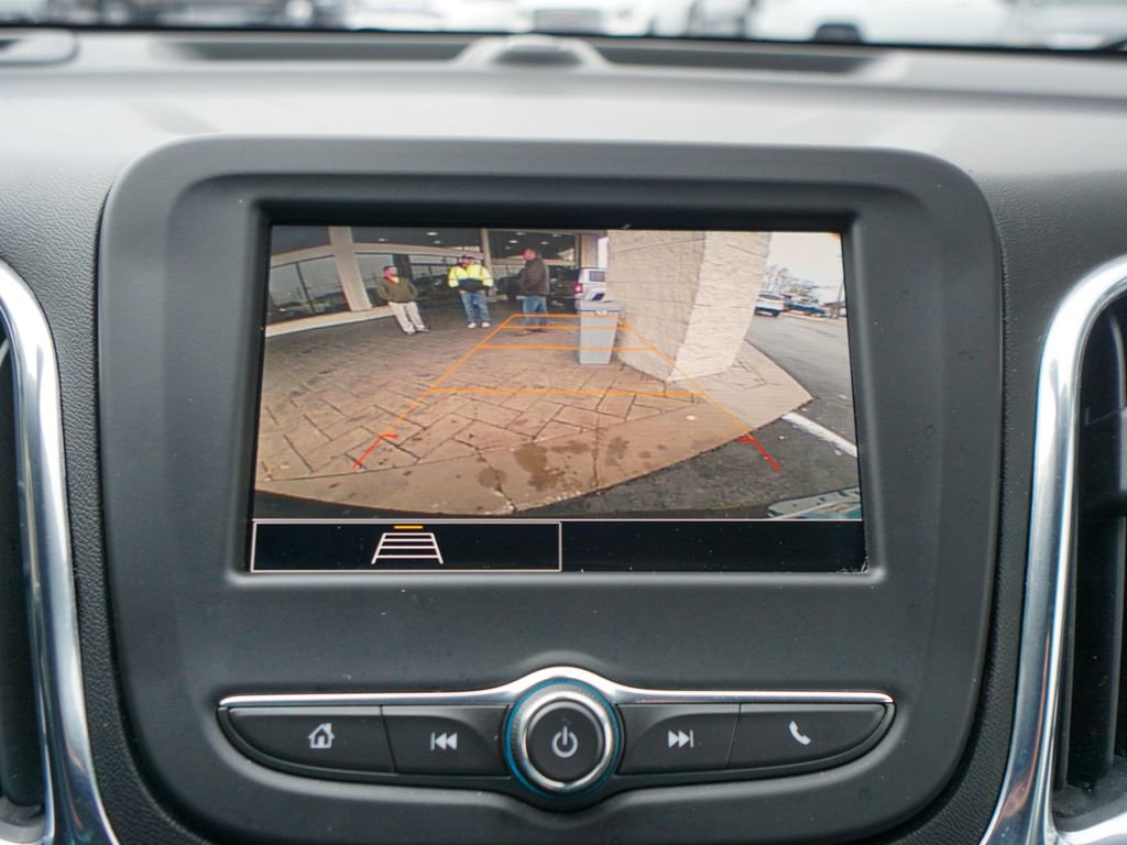 Used 2023 Chevrolet Equinox LT image 23