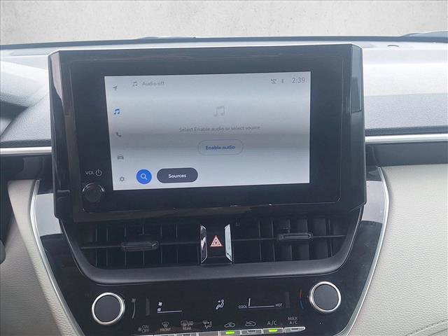 Used 2025 Toyota Corolla Cross L FWD image 12