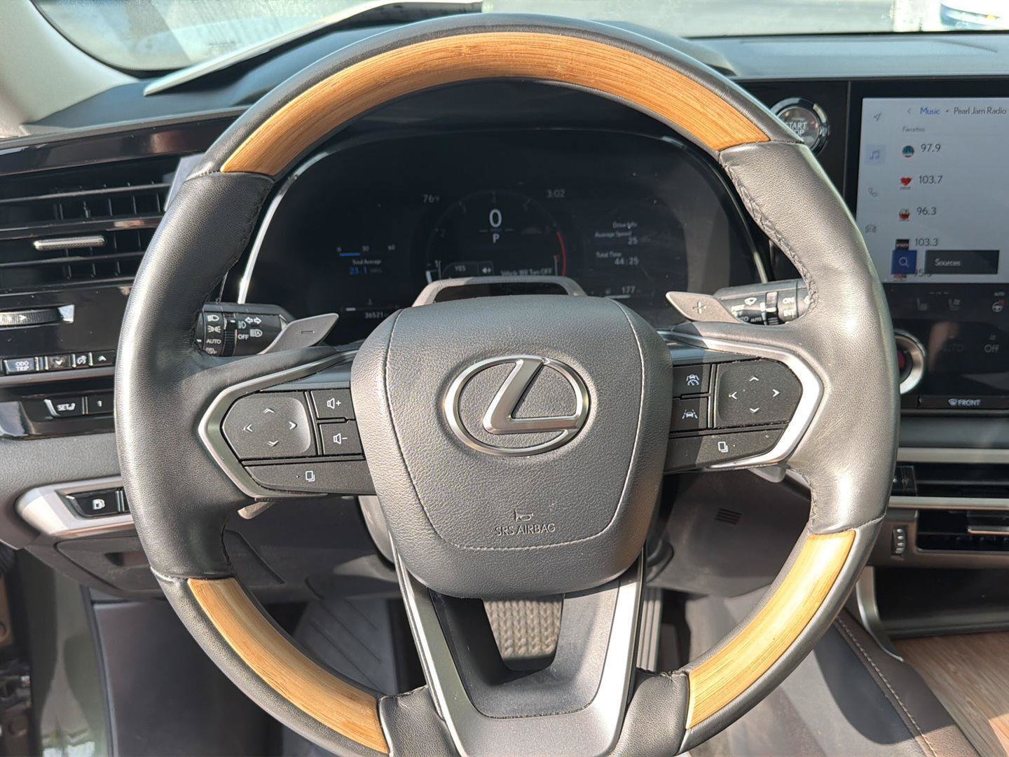 Certified 2025 Lexus RX 350 Premium Plus w/ Convenience Package FWD image 20