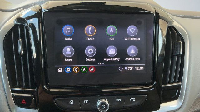 Used 2020 Chevrolet Traverse Premier FWD image 16
