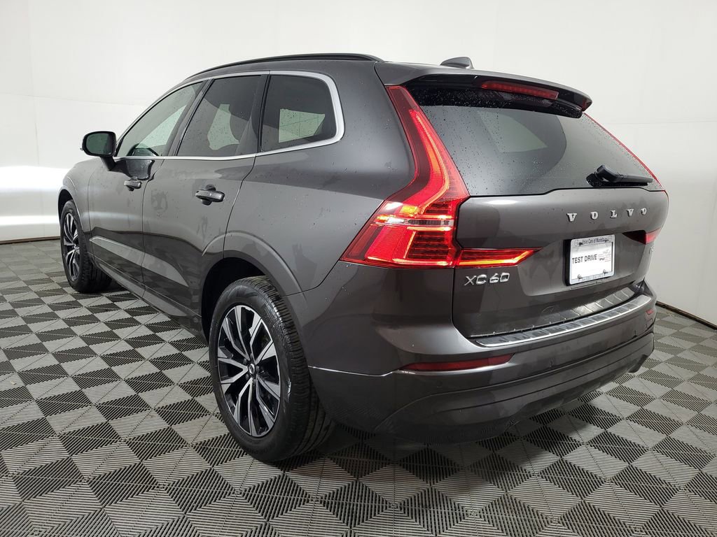 Used 2023 Volvo XC60 B5 Core w/ Climate Package image 6