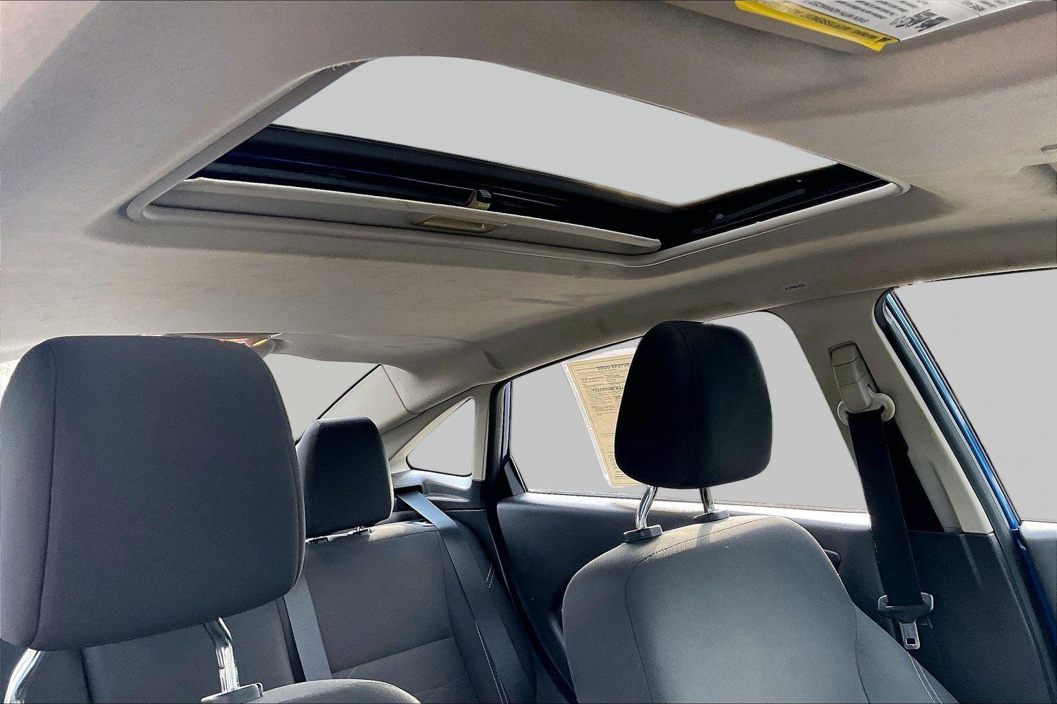 Used 2018 Ford Fiesta SE image 26