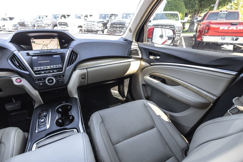 Used 2019 Acura MDX w/ Technology Package AWD/4WD image 22