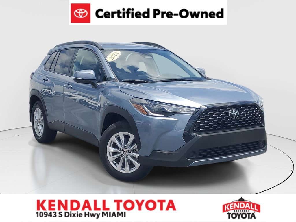 Certified 2024 Toyota Corolla Cross LE w/ Moonroof Package FWD image 1