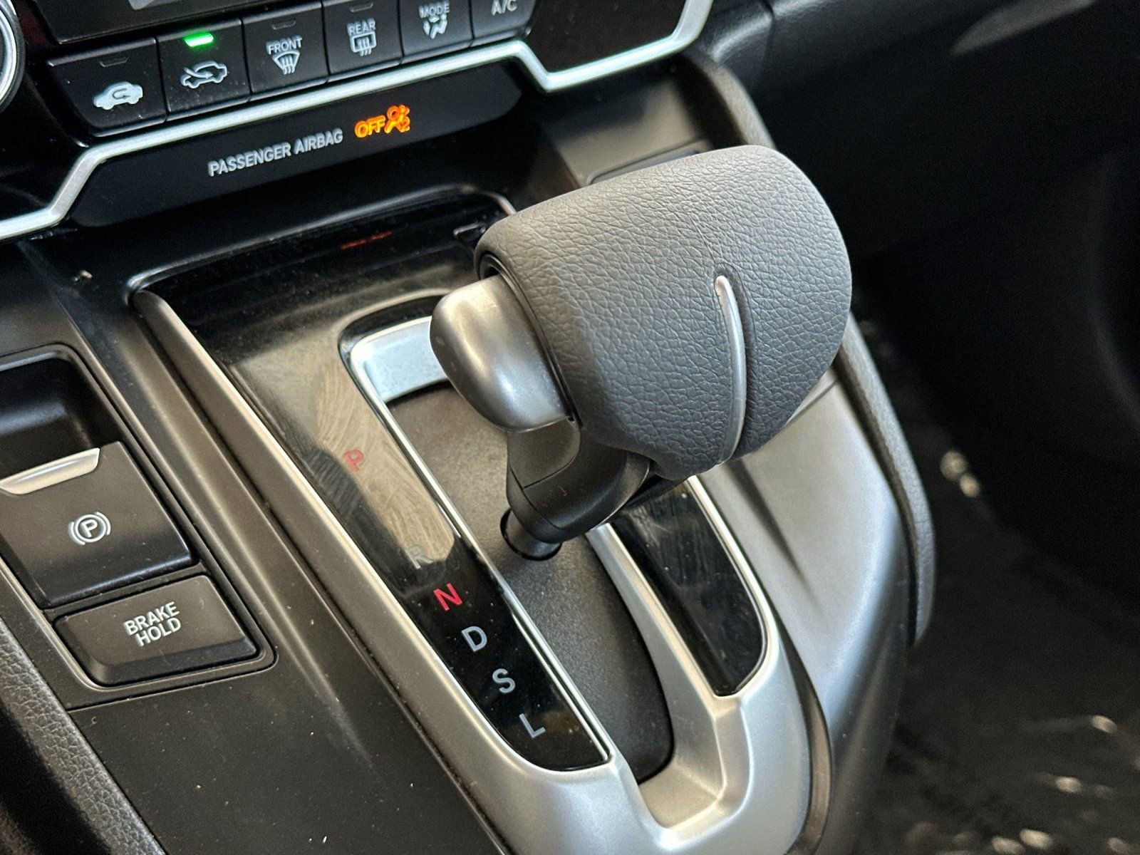 Used 2018 Honda CR-V LX image 24