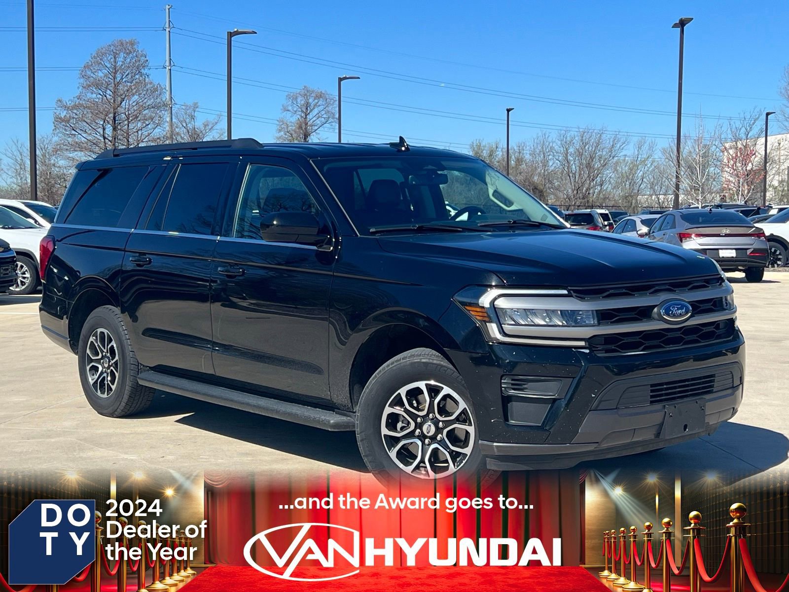 Used 2024 Ford Expedition Max XLT image 1