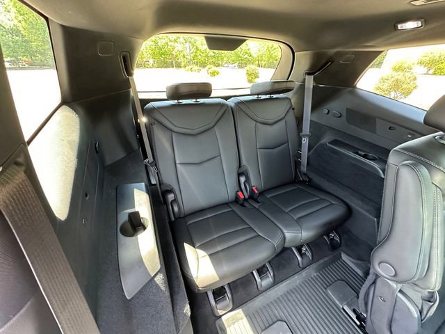 Used 2022 Cadillac XT6 Premium Luxury w/ Technology Package AWD/4WD image 18