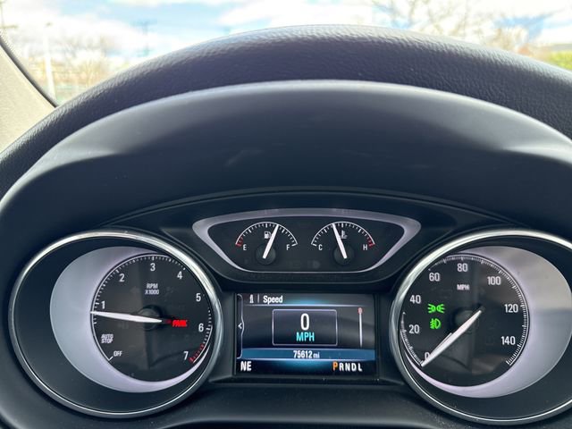 Used 2019 Buick Envision Essence image 10