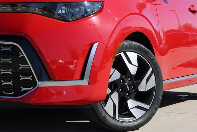 Used 2025 Kia Soul GT-Line image 7