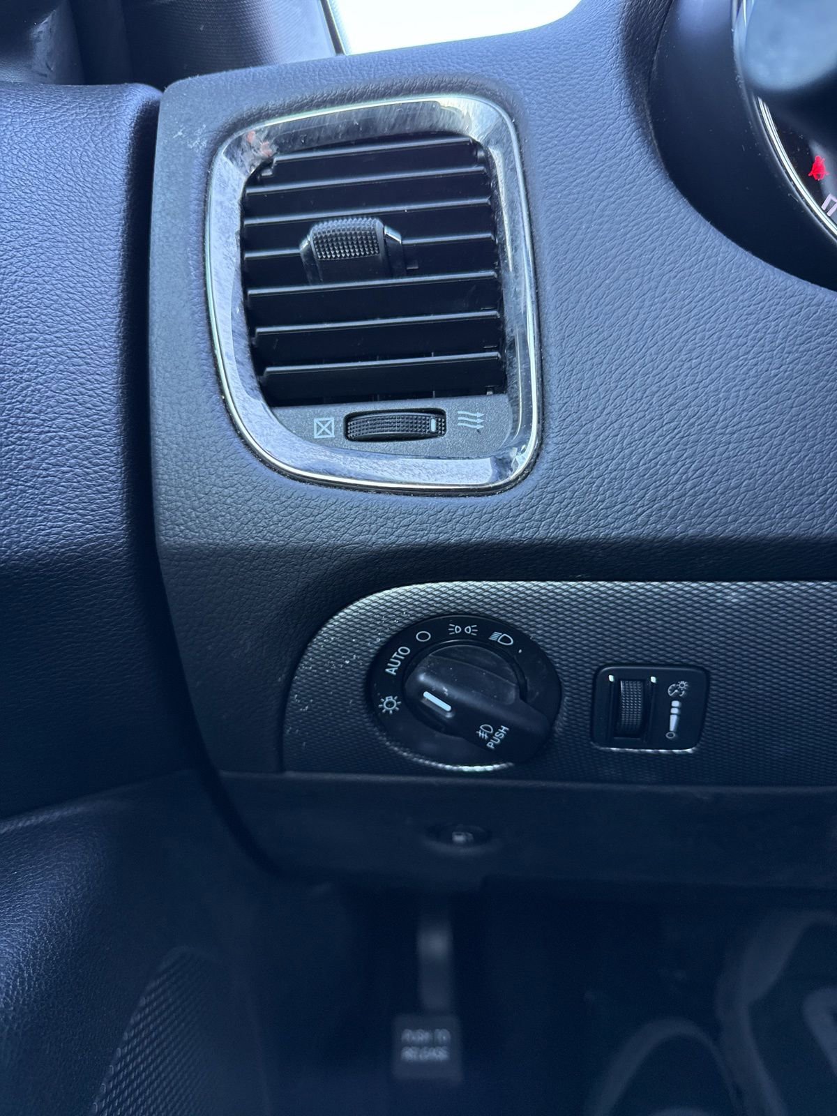 Used 2019 Dodge Durango GT image 15